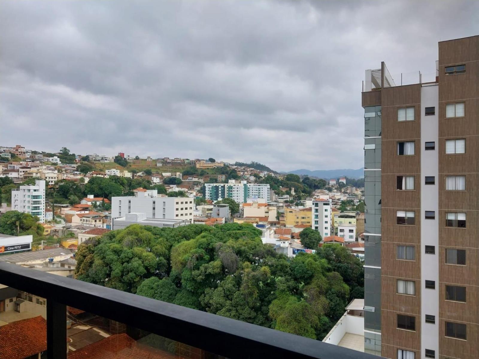 Apartamento Luxo No Centro Ubá Zewnętrze zdjęcie
